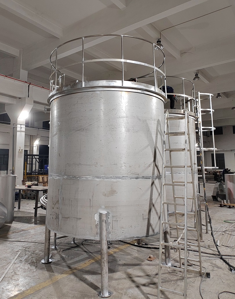 1763024911415966.jpg 雙氧水儲罐.jpg